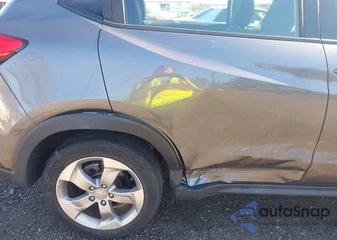 2021 Honda Hr-V Awd Lx из США, поврежденный, VIN 3CZRU6H39MM718463